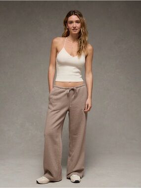 NWT American Eagle Everyday Luxe Straight Sweatpants